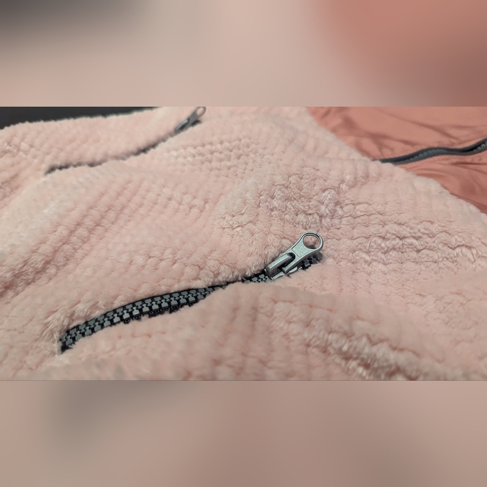 Dog coat - Picture 6 of 6